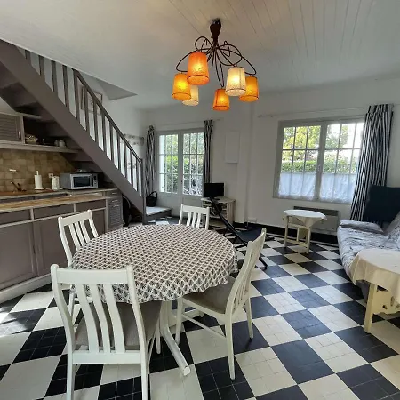 Duplex 3 Chambres, Terrasse, A 600m De La - - Fr-1-224b-185 * Noirmoutier-en-l'Ile